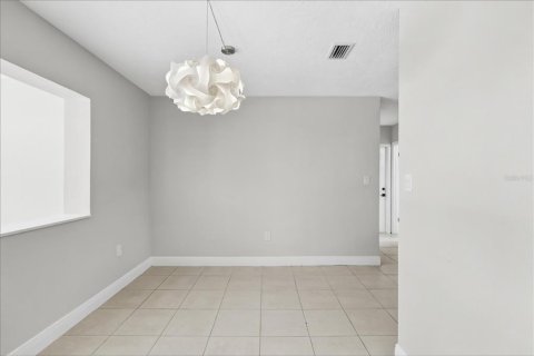 Villa ou maison à vendre à Bradenton, Floride: 2 chambres, 132.39 m2 № 2399354 - photo 4