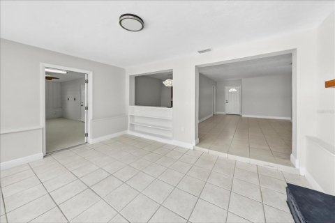 Villa ou maison à vendre à Bradenton, Floride: 2 chambres, 132.39 m2 № 2399354 - photo 8