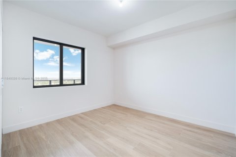 Condominio en venta en Miami, Florida, 3 dormitorios, 152.64 m2 № 1836796 - foto 25
