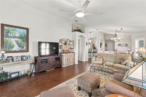 Villa ou maison à vendre à Poinciana, Floride: 2 chambres, 116.87 m2 № 2430419 - photo 19