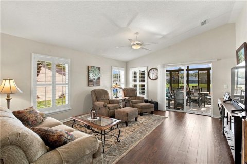 Villa ou maison à vendre à Poinciana, Floride: 2 chambres, 116.87 m2 № 2430419 - photo 16
