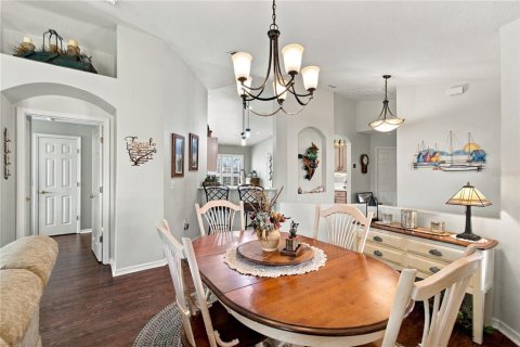 Villa ou maison à vendre à Poinciana, Floride: 2 chambres, 116.87 m2 № 2430419 - photo 18