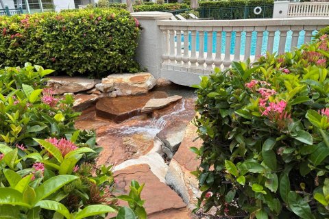 Condo in Hillsboro Beach, Florida, 2 bedrooms  № 2378871 - photo 26