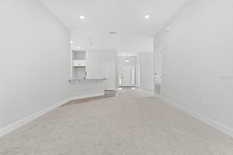 House in Alachua, Florida 4 bedrooms, 169.08 sq.m. № 1732430 - photo 13
