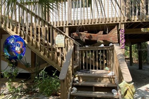 House in Placida, Florida 2 bedrooms, 78.04 sq.m. № 2310795