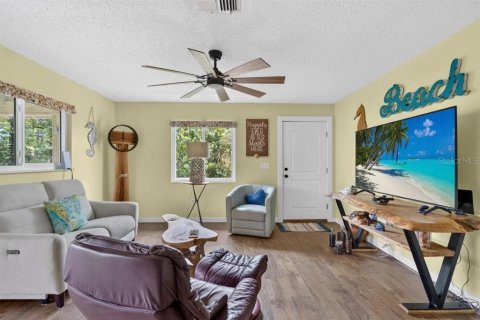 Villa ou maison à vendre à Placida, Floride: 2 chambres, 78.04 m2 № 2310795 - photo 12