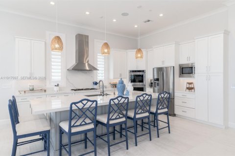 Villa ou maison à vendre à St. Lucie, Floride: 4 chambres, 393.26 m2 № 2173590 - photo 12