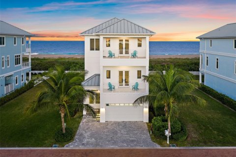 Villa ou maison à vendre à St. Lucie, Floride: 4 chambres, 393.26 m2 № 2173590 - photo 6
