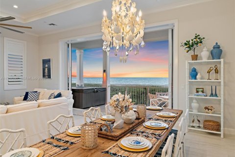 Villa ou maison à vendre à St. Lucie, Floride: 4 chambres, 393.26 m2 № 2173590 - photo 25