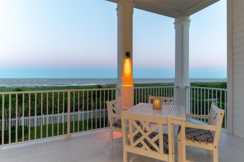 Villa ou maison à vendre à St. Lucie, Floride: 4 chambres, 393.26 m2 № 2173590 - photo 28