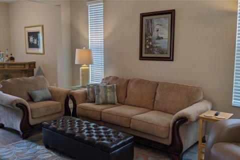 House in Leesburg, Florida 2 bedrooms, 121.33 sq.m. № 1569078 - photo 5