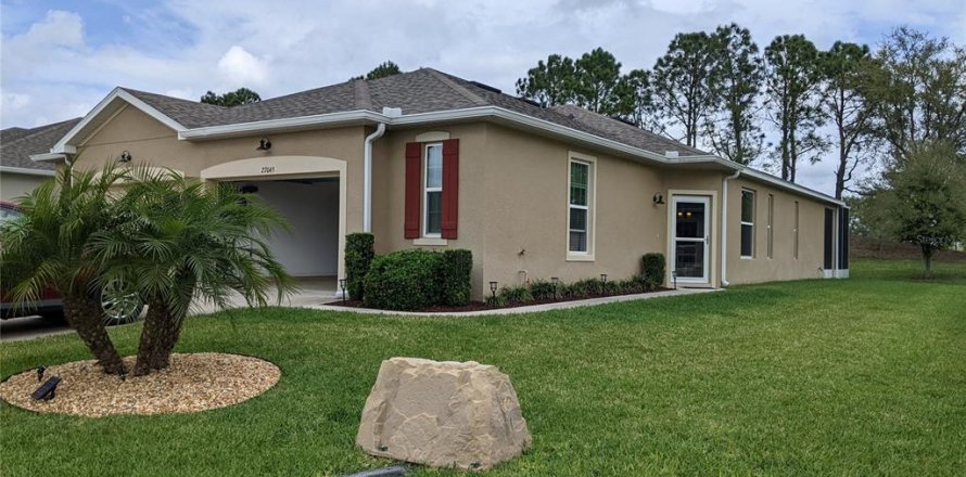 Casa en Leesburg, Florida 2 dormitorios, 121.33 m2 № 1569078