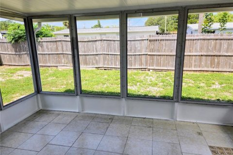 House in Holiday, Florida 2 bedrooms, 88.07 sq.m. № 1760340 - photo 10