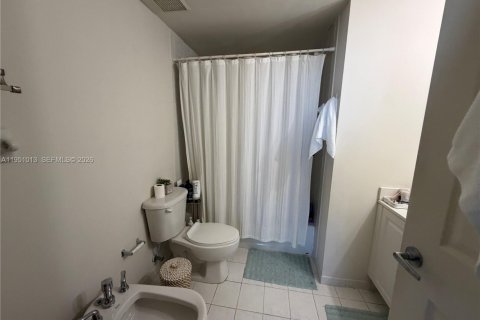 Copropriété à louer à Miami, Floride: 2 chambres, 85.47 m2 № 2010850 - photo 11