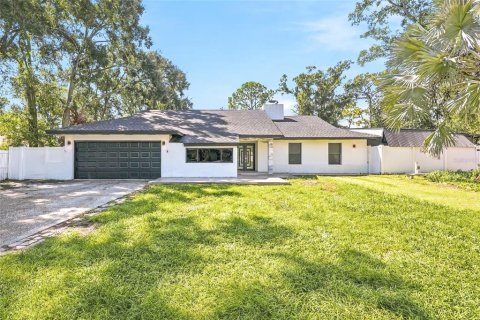Casa en venta en Tampa, Florida, 4 dormitorios, 221.29 m2 № 2369357 - foto 5