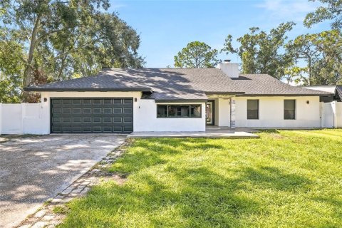 Casa en Tampa, Florida 4 dormitorios, 221.29 m2 № 2369357