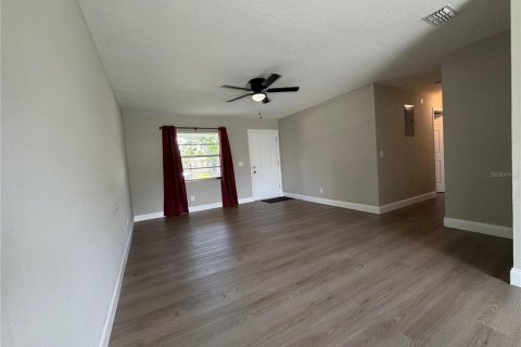 Casa en alquiler en Orlando, Florida, 3 dormitorios, 92.81 m2 № 2156514 - foto 5