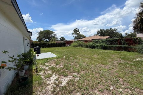 Casa en alquiler en Orlando, Florida, 3 dormitorios, 92.81 m2 № 2156514 - foto 13