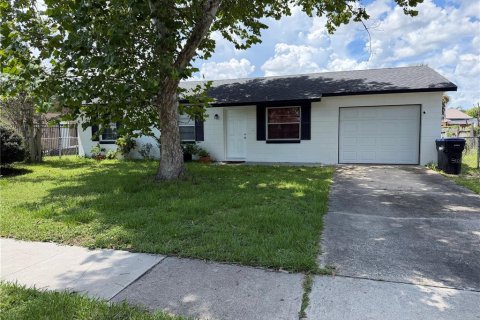 Casa en alquiler en Orlando, Florida, 3 dormitorios, 92.81 m2 № 2156514 - foto 3