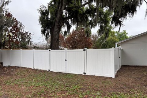 House in Bartow, Florida 3 bedrooms, 125.7 sq.m. № 2198010 - photo 4