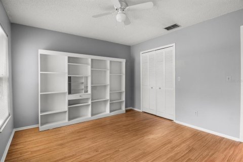 Villa ou maison à vendre à Winter Haven, Floride: 2 chambres, 140 m2 № 2395602 - photo 23