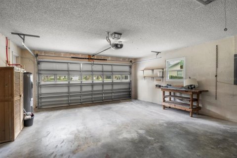 Villa ou maison à vendre à Winter Haven, Floride: 2 chambres, 140 m2 № 2395602 - photo 28