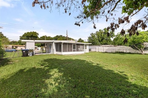 Villa ou maison à vendre à Orlando, Floride: 2 chambres, 70.42 m2 № 2237207 - photo 28