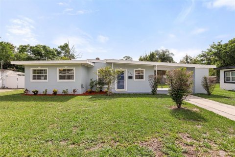 Villa ou maison à vendre à Orlando, Floride: 2 chambres, 70.42 m2 № 2237207 - photo 2
