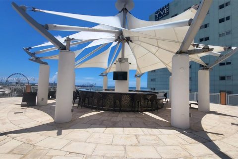 Купить кондоминиум в Майами, Флорида 1 спальня, 74.88м2, № 2012460 - фото 29