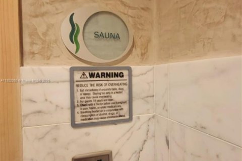 Купить кондоминиум в Майами, Флорида 1 спальня, 74.88м2, № 2012460 - фото 26