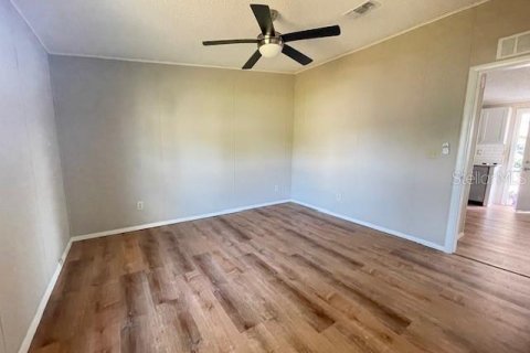 Appartement à louer à Lady Lake, Floride: 2 chambres, 86.96 m2 № 2099548 - photo 13