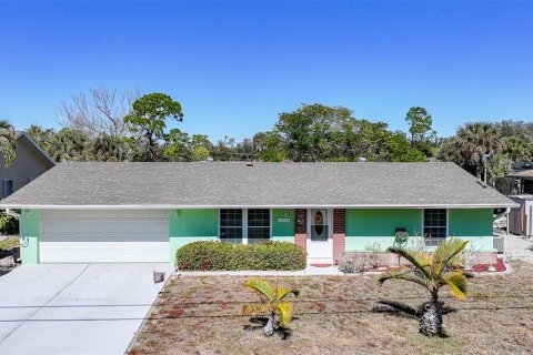 Villa ou maison à Port Charlotte, Floride 2 chambres, 115.66 m2 № 2122277