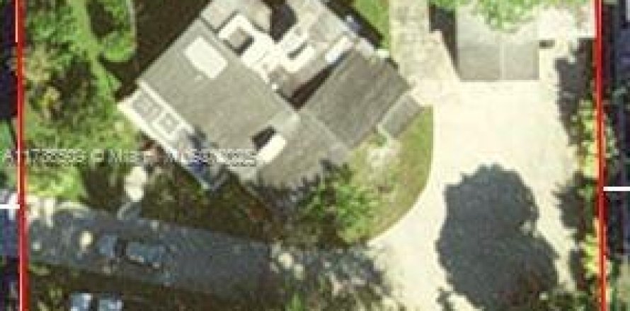 House in Dania Beach, Florida 3 bedrooms, 158.86 sq.m. № 1704830