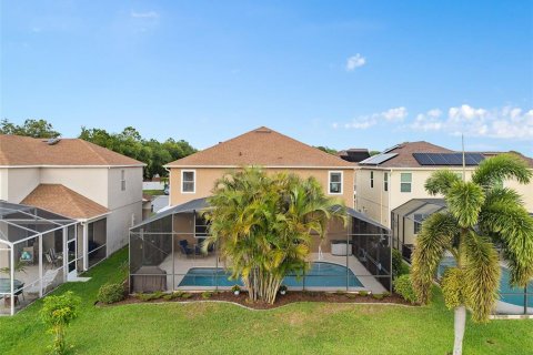 House in Orlando, Florida 5 bedrooms, 256.78 sq.m. № 1723419 - photo 7