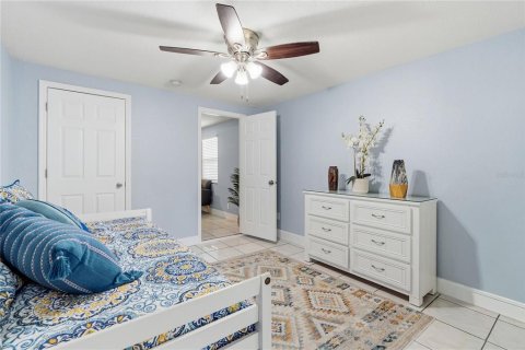 Villa ou maison à vendre à Pinellas Park, Floride: 4 chambres, 136.1 m2 № 2389163 - photo 13