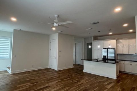 Touwnhouse à louer à Dunedin, Floride: 3 chambres, 222.04 m2 № 1913964 - photo 6