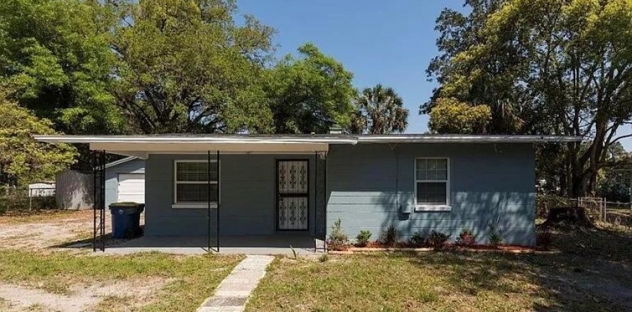 House in Jacksonville, Florida 2 bedrooms, 76.55 sq.m. № 2155112
