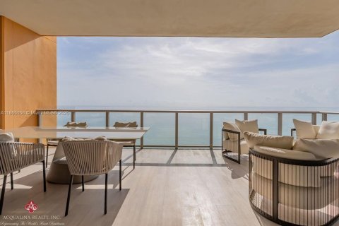 Condominio en alquiler en Sunny Isles Beach, Florida, 4 dormitorios, 428.19 m2 № 2016029 - foto 18