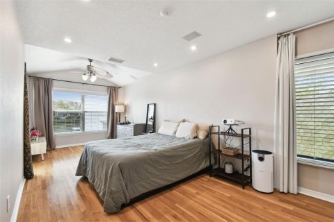 Townhouse in Tampa, Florida 2 bedrooms, 131.92 sq.m. № 1793406 - photo 20