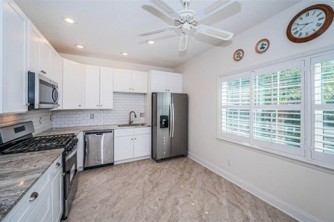Adosado en alquiler en Palm Harbor, Florida, 3 dormitorios, 148.64 m2 № 1893850 - foto 11