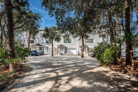 Adosado en alquiler en Palm Harbor, Florida, 3 dormitorios, 148.64 m2 № 1893850 - foto 1