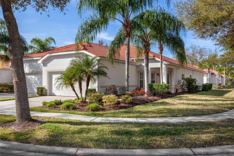 Villa ou maison à Tampa, Floride 2 chambres, 164.99 m2 № 2317429