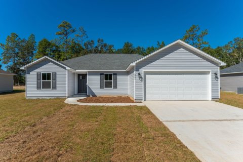 Casa en venta en Crestview, Florida, 4 dormitorios, 141.3 m2 № 562513 - foto 1