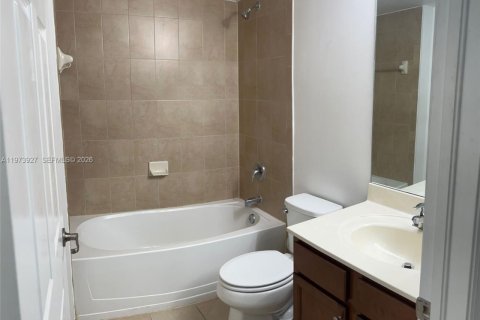 Снять в аренду кондоминиум в Катлер-Бей, Флорида 2 спальни, 75.16м2, № 2033540 - фото 25