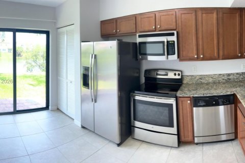 Кондоминиум с 2 спальнями в Катлер-Бей, Флорида № 2033540