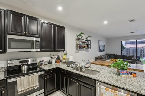 Adosado en venta en Homestead, Florida, 3 dormitorios, 142.14 m2 № 2191582 - foto 11