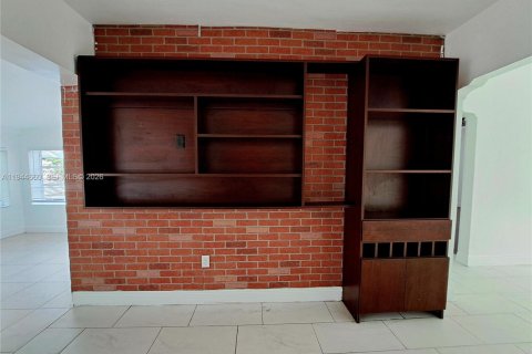 Купить виллу или дом в Майами, Флорида 3 спальни, 131.18м2, № 2001117 - фото 14