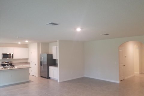 Casa en alquiler en Ocala, Florida, 4 dormitorios, 215.44 m2 № 2406903 - foto 4
