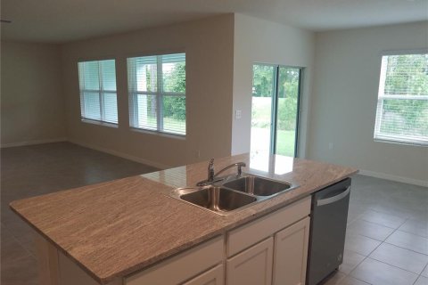 Casa en alquiler en Ocala, Florida, 4 dormitorios, 215.44 m2 № 2406903 - foto 9