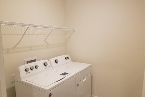 Casa en alquiler en Ocala, Florida, 4 dormitorios, 215.44 m2 № 2406903 - foto 18